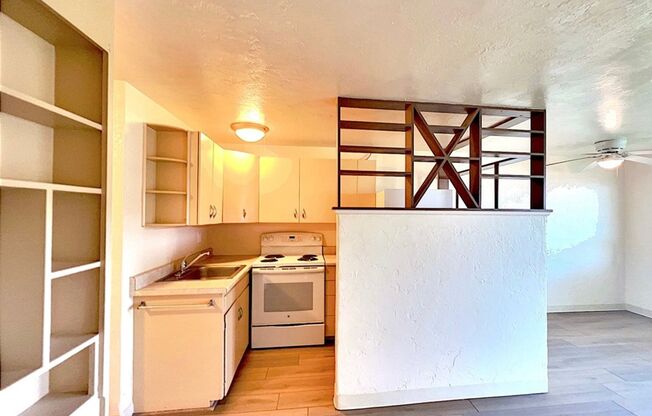 1 bed, 1 bath, 406 sqft, $930, Unit B3