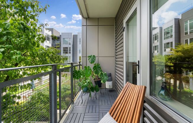 2 beds, 2 baths, $2,495, Unit UNIT # 302