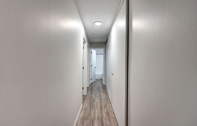 2 beds, 1 bath, 875 sqft, $1,445, Unit 241-307