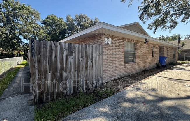3201 BLOOMINGDALE VILLA CT
