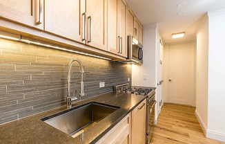 2 beds, 1.5 baths, $7,180, Unit 11F