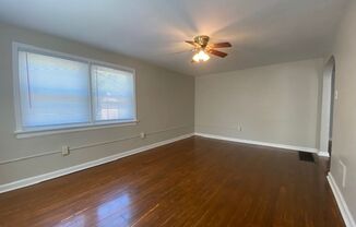 2 beds, 1 bath, $800