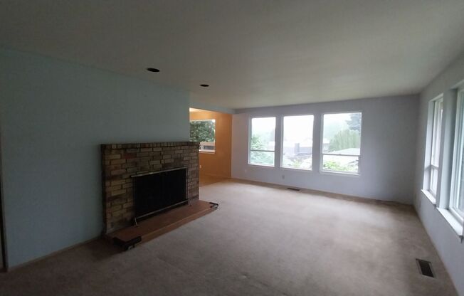 Charming 3BR/2BA Home Minutes to Sea-Tac Airport