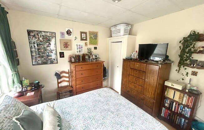 31 ELMWOOD ST