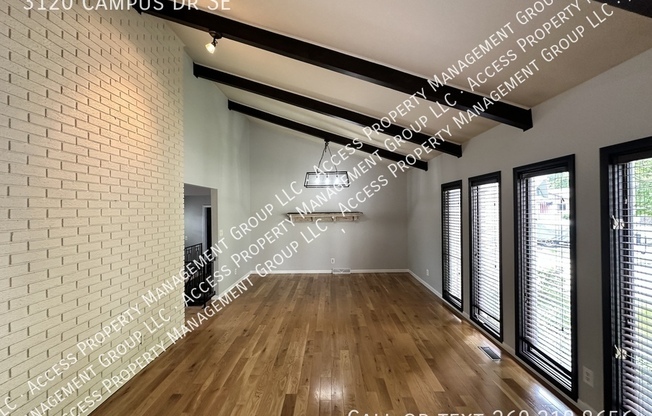 3120 CAMPUS DR SE