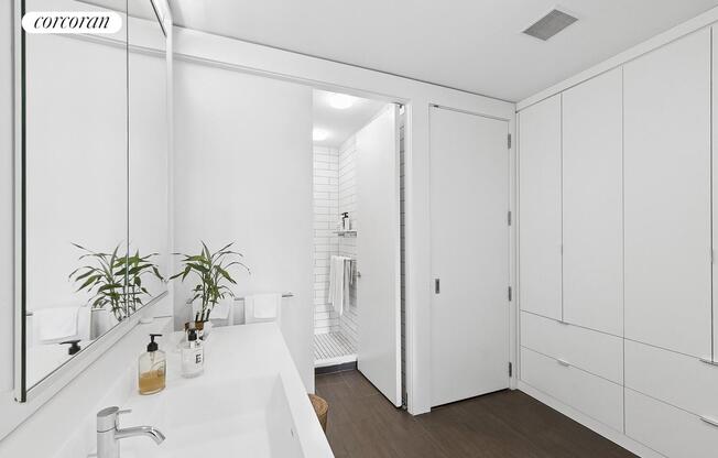 1 bed, 1 bath, 791 sqft, $5,700, Unit 9B