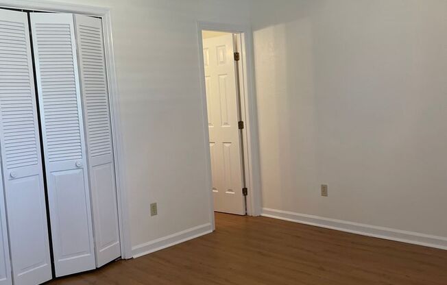 2 beds, 2 baths, $1,250