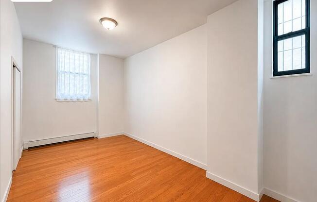 614 FLATBUSH AVE