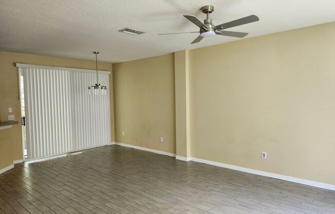 Townhome Near MLK and I-75