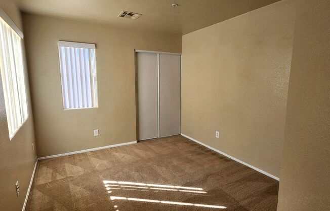 3 beds, 2.5 baths, $1,795