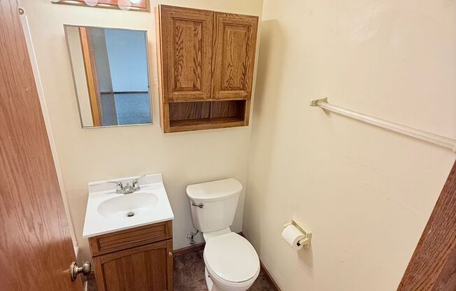 Studio, 1 bath, $999.99, Unit 1121-11