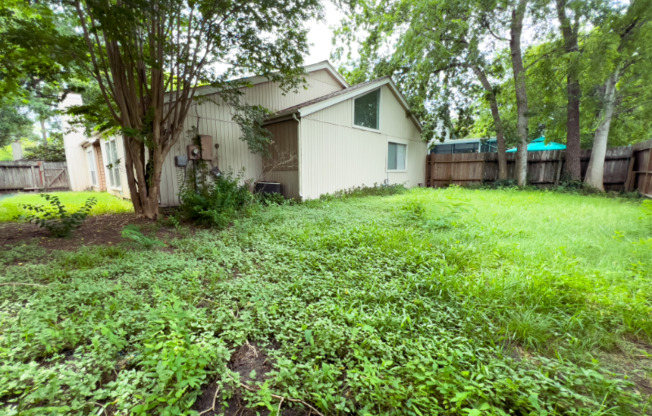 2827 WAYPARK DR