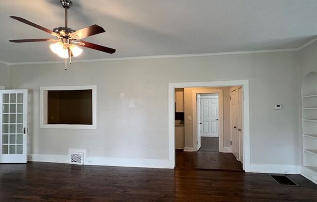 3 beds, 2 baths, $2,195