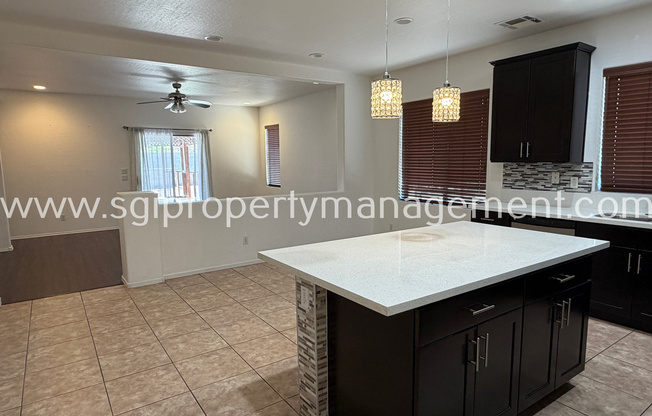 1243 E WALNUT RD