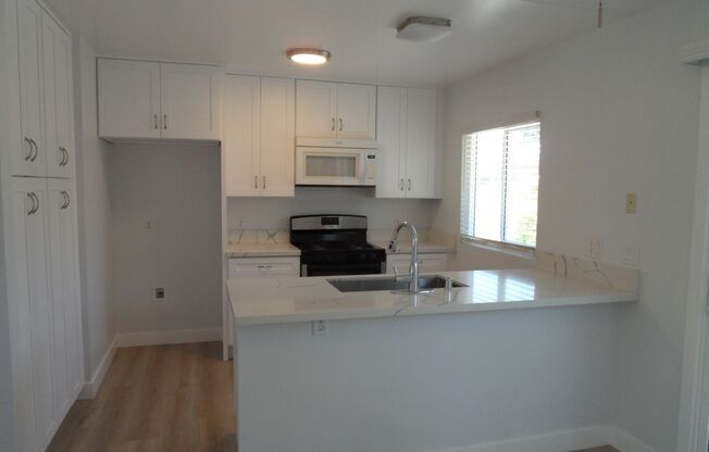 3 beds, 2 baths, $3,795