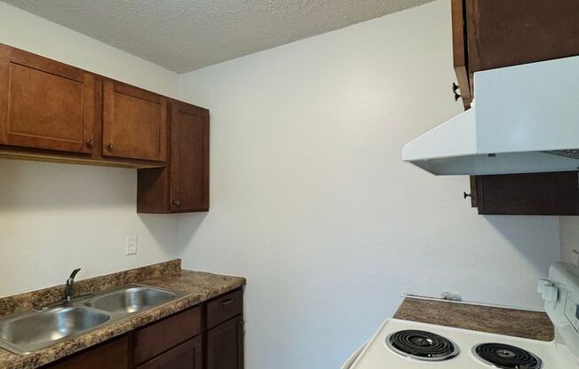 1 bed, 1 bath, $995, Unit Unit 301