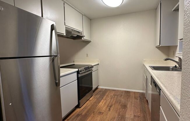 1 bed, 1 bath, $1,550, Unit 22