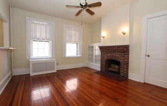 4 PHILLIPS ST