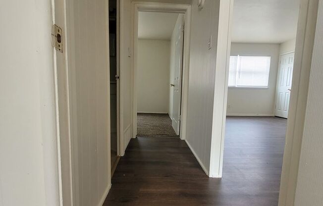 2 beds, 1 bath, 675 sqft, $675, Unit 441 Winfield-Unit 14