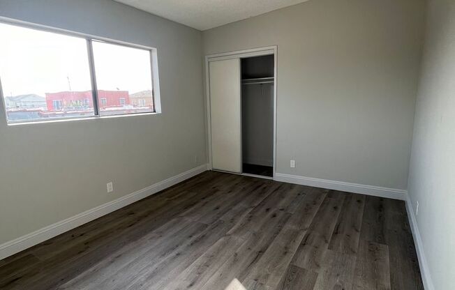 1 bed, 1 bath, $2,000, Unit 06