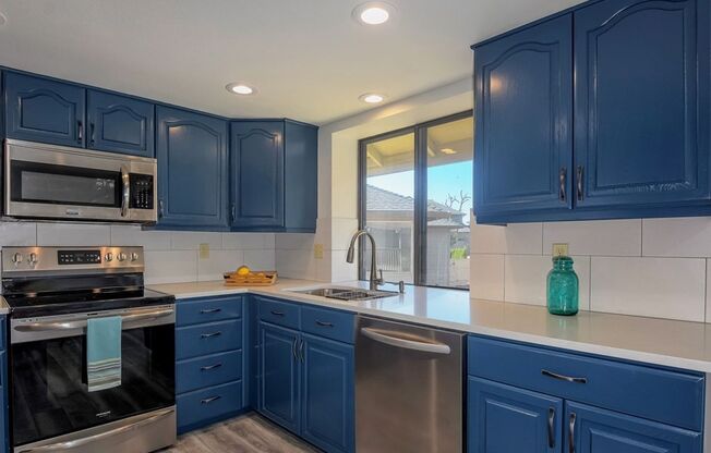 4 Bedroom - Gated Community!