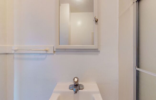 3401 International Blvd