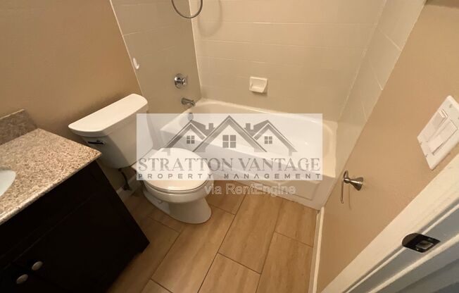 2 beds, 2 baths, 860 sqft, $1,500, Unit 2057