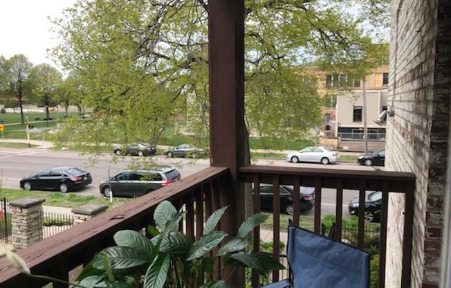 1 bed, 1 bath, 550 sqft, $1,195, Unit 412