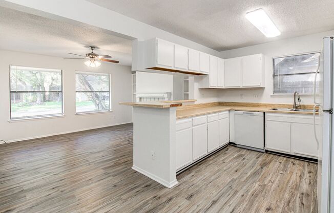 2900 Jadewood Court