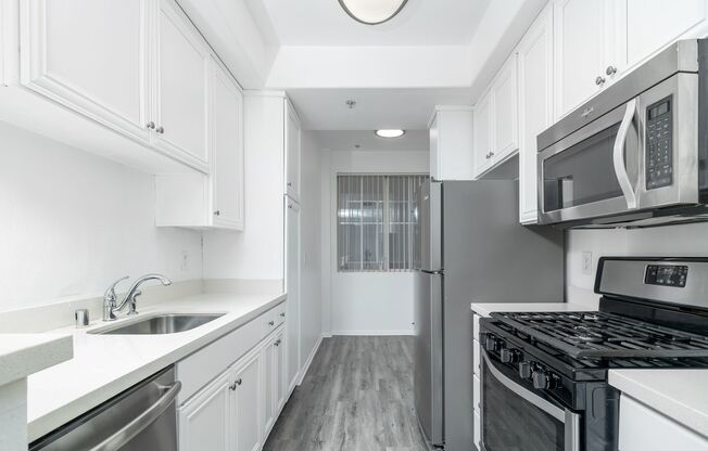 2 beds, 2 baths, 1,200 sqft, $2,998, Unit 101