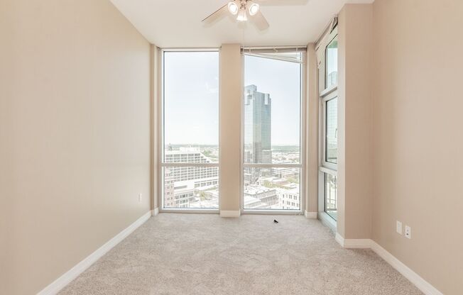 1 bed, 1 bath, $2,695