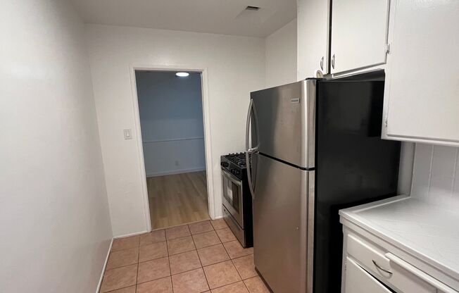 1 bed, 1 bath, 650 sqft, $1,995, Unit 13