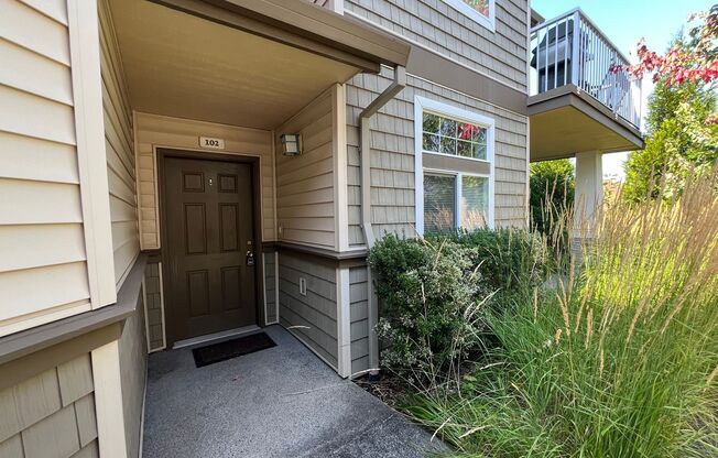 Lovely 2Bed 2Bath Corner Unit - Condo ~ Private Garage Attached, A/C & More!