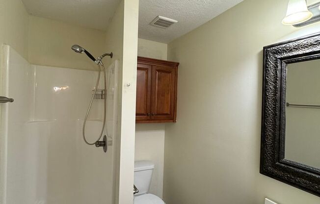 2 beds, 2 baths, $1,325