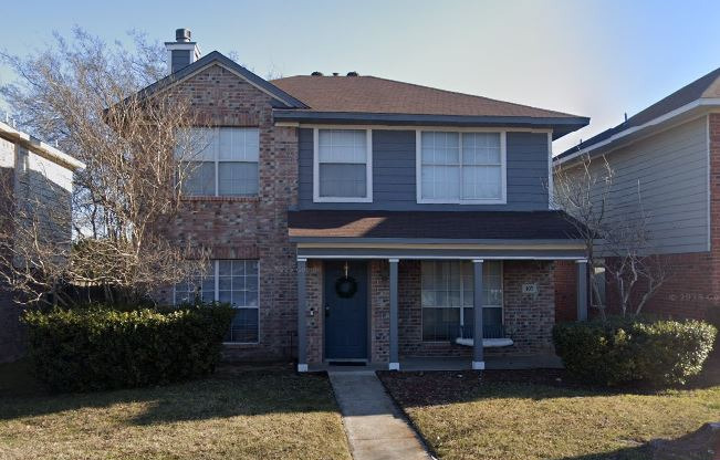 107 HUNTER DR