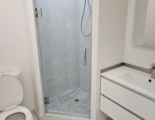 3 beds, 2 baths, 1,800 sqft, $3,955