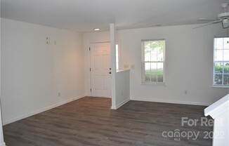 400 ERIN TAYLOR LN