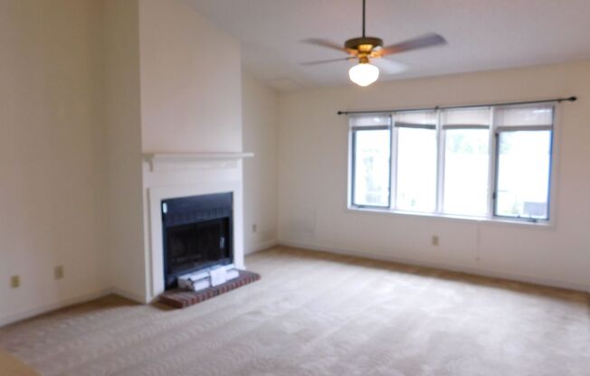 7 Pillory Circle - Apartment available in the River Bend Subdivision!