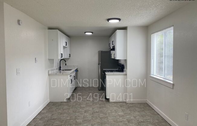 2 beds, 1 bath, 700 sqft, $1,265, Unit Unit 23
