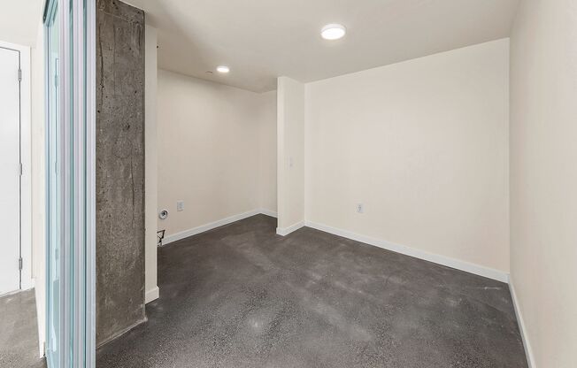 1 bed, 1 bath, 416 sqft, $2,115, Unit 103