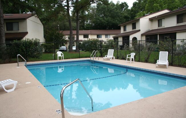 3 beds, 2.5 baths, 1,208 sqft, $1,800, Unit CW1702