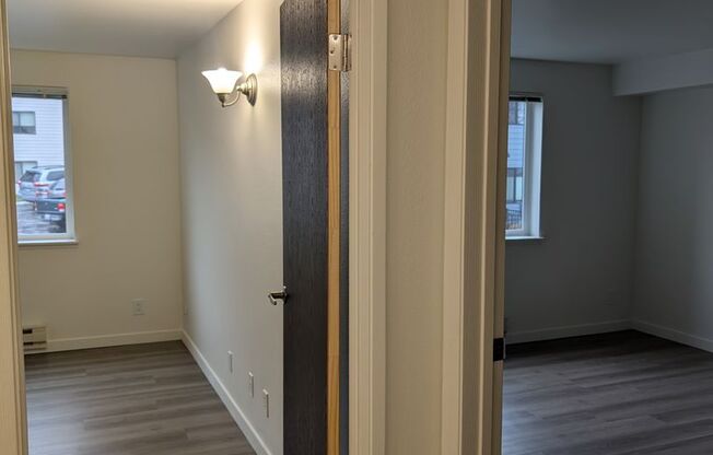 2 beds, 1 bath, 810 sqft, $2,095, Unit A104