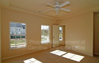 7364 GALLERY POINTE LN