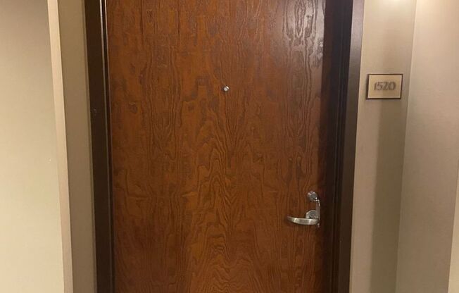 Modern High-Rise Condo with Stunning City and Mountain Views-Near LV Strip, Allegiant Stadium, Town Square and the airport!