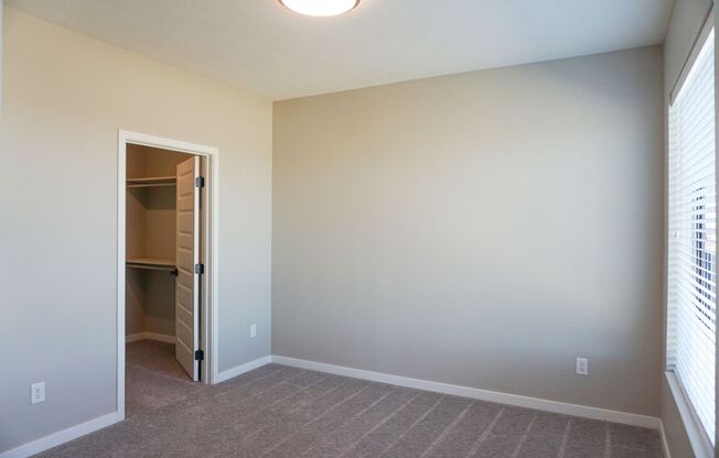 2 beds, 2 baths, 1,045 sqft, $1,599, Unit 223