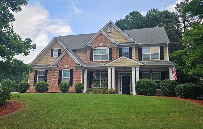 Beautiful 5 bed 2.5 bath home available in the Harrison School District