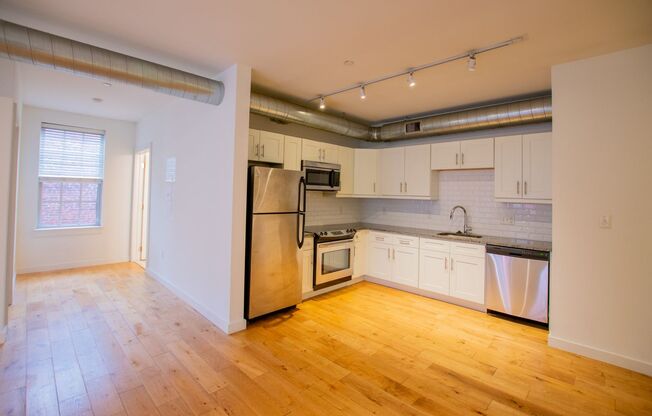 1 bed, 1 bath, 602 sqft, $2,108, Unit 315