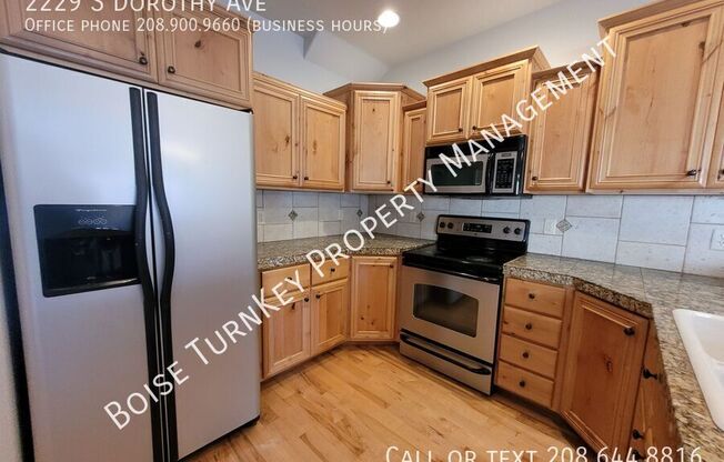 2229 S DOROTHY AVE