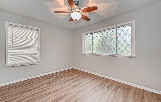 Affordable spacious 4BD/2BA single-family house!