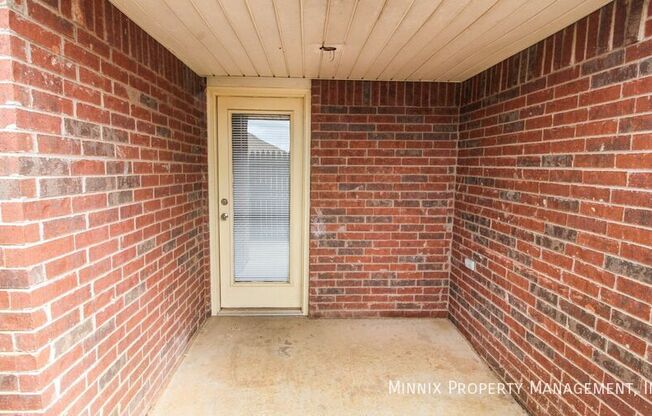 804 N BANGOR AVE